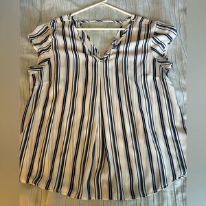 DR2 XL Gently used white shortsleeved blouse with navy and tan stripes.